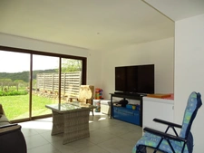 Ensemble immobilier : Maison en pierre et son gîte St Léon sur Vézère