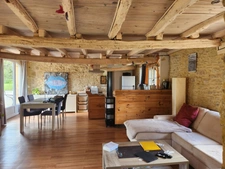 Propriété avec sa maison principale et ses 2 gîtes, sur 4 hectares...