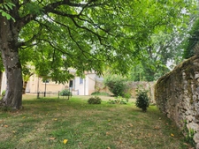 Belle et grande maison de ville