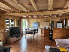 Propriété avec sa maison principale et ses 2 gîtes, sur 4 hectares...
