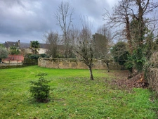 Belle et grande maison de ville