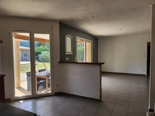Maison de plain-pied avec piscine sur Montignac-Lascaux