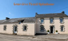 Ancien corps de ferme à Saint-Aignan (56) avec dépendances sur environ 3 500 m2 de terrain