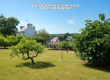 Centre-ville de Pontivy – Maison de 4 pièces avec sous-sol sur 1 500 m² de jardin paysagé en zone UB : un potentiel rare qui fait la différence !