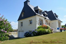 Maison de 115 m2 sur terrain de plus 3200 m2 avec hangar et ruisseau sur Pluméliau