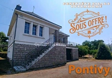 Centre-ville de Pontivy – Maison de 4 pièces avec sous-sol sur 1 500 m² de jardin paysagé en zone UB : un potentiel rare qui fait la différence !