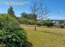 Centre-ville de Pontivy – Maison de 4 pièces avec sous-sol sur 1 500 m² de jardin paysagé en zone UB : un potentiel rare qui fait la différence !