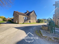 Maison à vendre 8 pièces  (71)