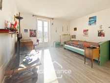 Maison à vendre 8 pièces  (71)