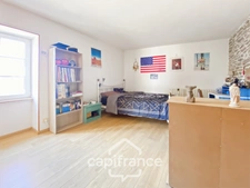 Maison à vendre 8 pièces  (71)