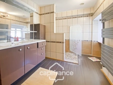 Maison à vendre 8 pièces  (71)