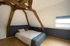 Maison 174 m² au sol, 7 pièces + dépendance de 120 m² aménageable en habitation
