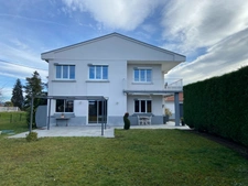 Maison 7 pièces MARINGUES 160m2 + garage double TRES BELLES PRESTATIONS aucuns travaux à prévoir