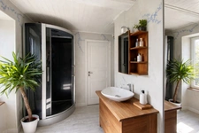 Maison 174 m² au sol, 7 pièces + dépendance de 120 m² aménageable en habitation