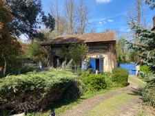 Maison 174 m² au sol, 7 pièces + dépendance de 120 m² aménageable en habitation