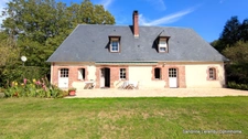 Maison de charme au cœur du Bec-Hellouin 5 pièces avec Dépendance de 250 m² + Maison du Tisserand 50 m²