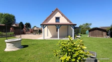 Maison 140 m² – Vie de plain-pied possible – Véranda récente 32 m² – 2 garages – Terrain 807 m² – Saint-Ouen-du-Tilleul