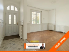 Maison de ville – Ancienne maison de maître en brique et silex – Rouen  249 000 € – 107 m² – 4 chambres – Jardin + Appartement Loué