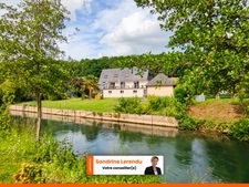 Propriété de caractère avec vue rivière, jardin paysager et volumes exceptionnels – Beaumontel