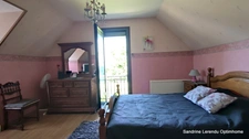 Maison 140 m² – Vie de plain-pied possible – Véranda récente 32 m² – 2 garages – Terrain 807 m² – Saint-Ouen-du-Tilleul
