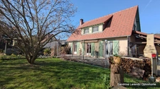 VILLAGE D'ALIZAY – A VENDRE Maison Familiale avec jardin paysager 5 Pièces - Sous-sol complet. Accès Gare à pied