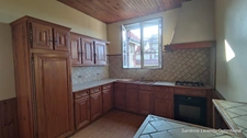 GRAND-COURONNE – MAISON DE CHARME EN BRIQUES ET SILEX – 3 CHAMBRES – JARDIN – GARAGE – BEAU POTENTIEL