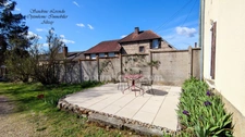 Maison  alliant Charme et Histoire au coeur du Village d'Alizay à 5 minutes à pied des Commerces