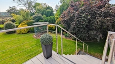 Propriété de caractère avec vue rivière, jardin paysager et volumes exceptionnels – Beaumontel