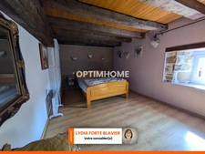 CHARMANTE MAISON EN PIERRE AVEC FORT POTENTIEL - 