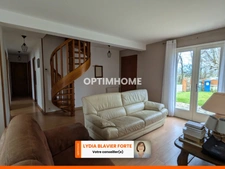 MAISON DE PLAIN PIEDS -  4 CHAMBRES - GARAGE A LANDOUGE (87)