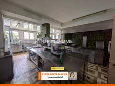 A VENDRE - MURS D IMMEUBLE DE CARACTERE - 450 M² HABITABLES - 15 PIECES + MAISON ANNEXE A CHATEAUNEUF LA FORET (87)