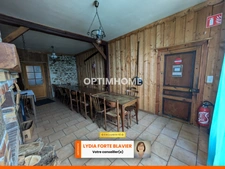 A VENDRE - MURS D IMMEUBLE DE CARACTERE - 450 M² HABITABLES - 15 PIECES + MAISON ANNEXE A CHATEAUNEUF LA FORET (87)