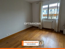 MAISON DE PLAIN PIEDS -  4 CHAMBRES - GARAGE A LANDOUGE (87)