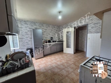 Maison à vendre 7 pièces centre ville de Le Blanc (36) 50min de chateauroux, 20min de Saint Savin,30 min de montmorillon