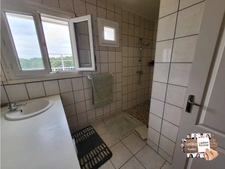 Maison à vendre 10 pièces BETHINES (86), maison individuelle et de campagne, 10min saint Savin,20 min de Montmorillon
