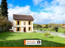 Maison 5 chambres au coeur du village, proximité école et gare