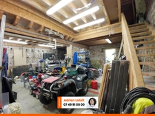 Maison 6 chambres - Jardin 7000m² - bourg 5 min à pieds - Authentique et vue dégagée