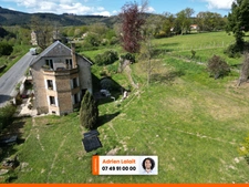Maison 6 chambres - Jardin 7000m² - bourg 5 min à pieds - Authentique et vue dégagée