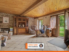 Maison de bourg à rénover de 125 m² – 4 chambres – Jardinet – Garage
