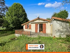 Maison bordée par rivière - 2 chambres - 4000m²
