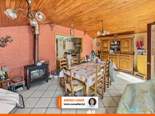 Maison bordée par rivière - 2 chambres - 4000m²