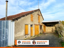 Maison 3 chambres dont 1 en RDC - Grand terrain, champ, hangars