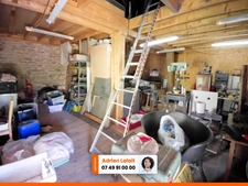 Maison 6 chambres - Jardin 7000m² - bourg 5 min à pieds - Authentique et vue dégagée
