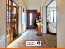 Maison 6 chambres - Jardin 7000m² - bourg 5 min à pieds - Authentique et vue dégagée