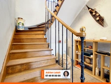 Maison 6 chambres - Jardin 7000m² - bourg 5 min à pieds - Authentique et vue dégagée