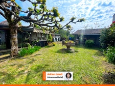 Maison de bourg à rénover de 125 m² – 4 chambres – Jardinet – Garage