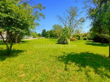 Terrain à bâtir de 2 110 m² à Saint-Just (18340), à 15 min de Bourges