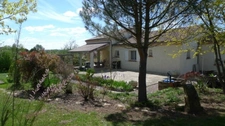 Carmaux - Maisons au fond d'une impasse - 193 m² habitables - Parc 3000 m²