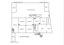 LEMBERG (57) - Detached single-storey house requiring no work, 130 m² living space - Full basement - Garage - Outbuildings - Garden 