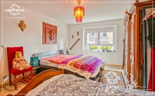 LEMBERG (57) - Detached single-storey house requiring no work, 130 m² living space - Full basement - Garage - Outbuildings - Garden 